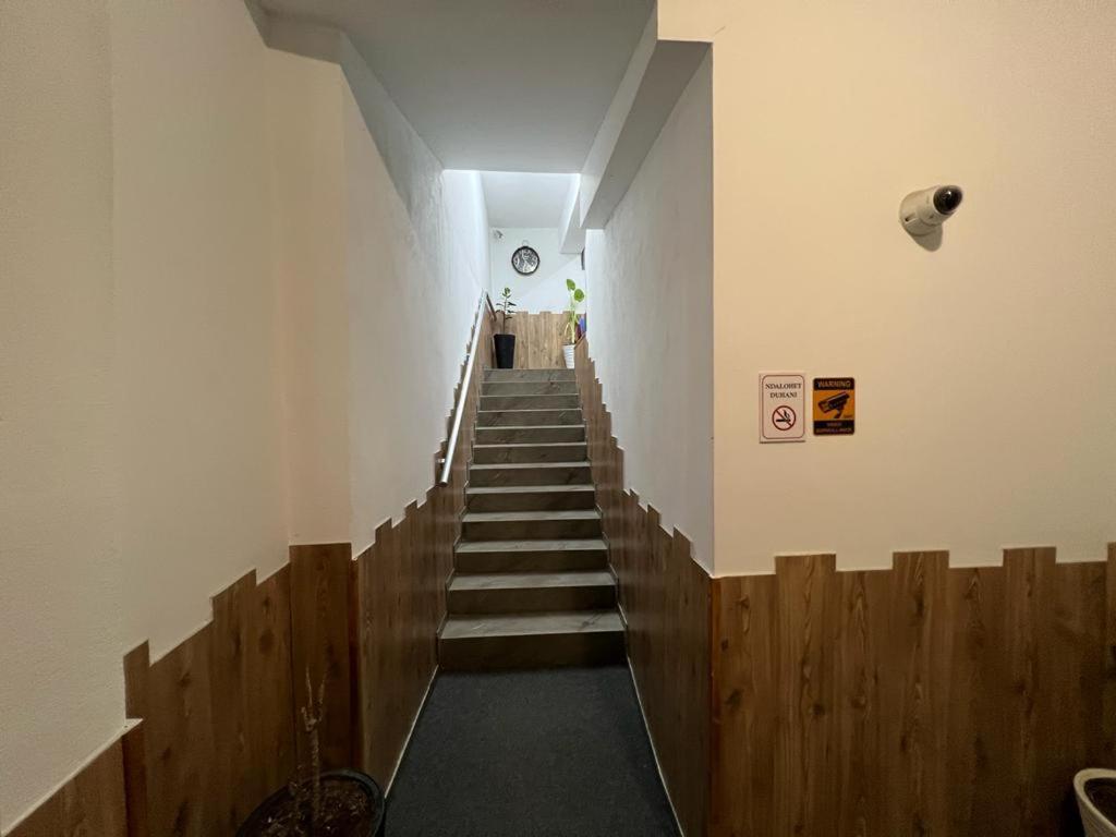 Skenderbej Rooms Tiranë Eksteriør bilde