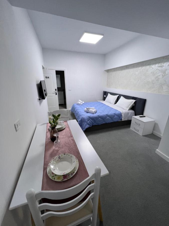Skenderbej Rooms Tiranë Eksteriør bilde